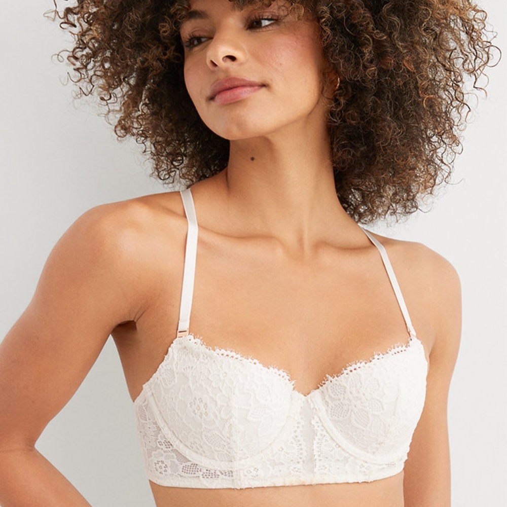 AMERICAN EAGLE balconette bra!!